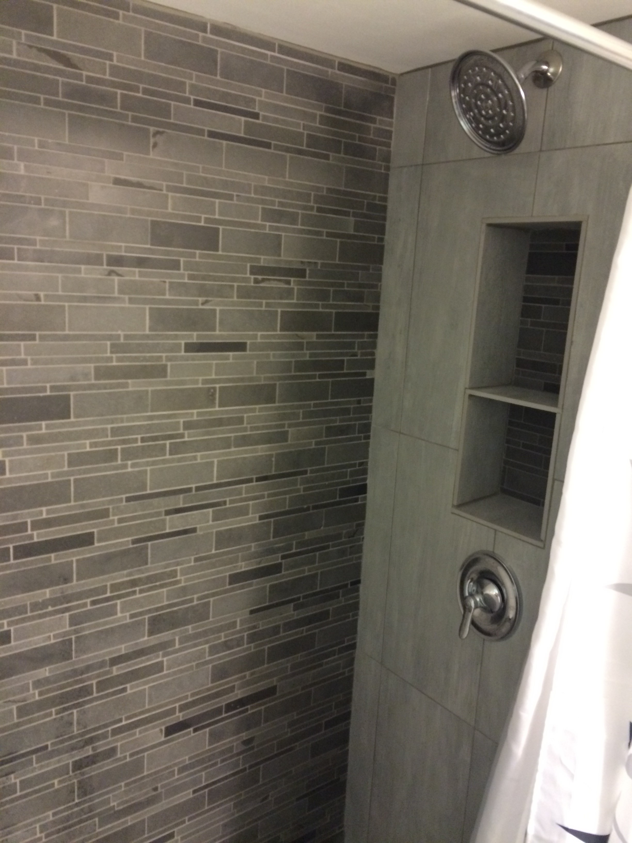 Cams Construction Condo Shower-Bathroom (34)